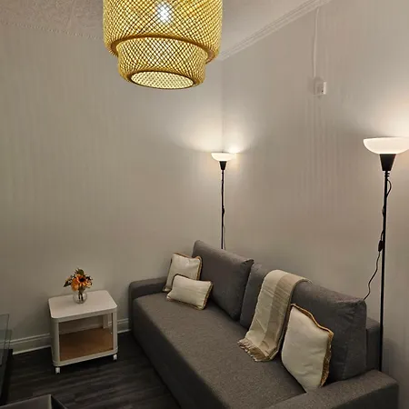 Cosy Bali Apartment *